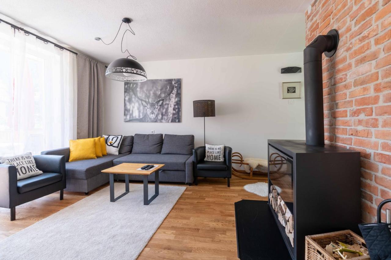 Apartma Pecek Kranjska Gora Luaran gambar